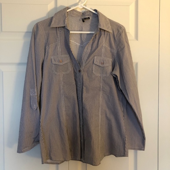 Passport Tops - Passport Striped Button Down Shirt Size L